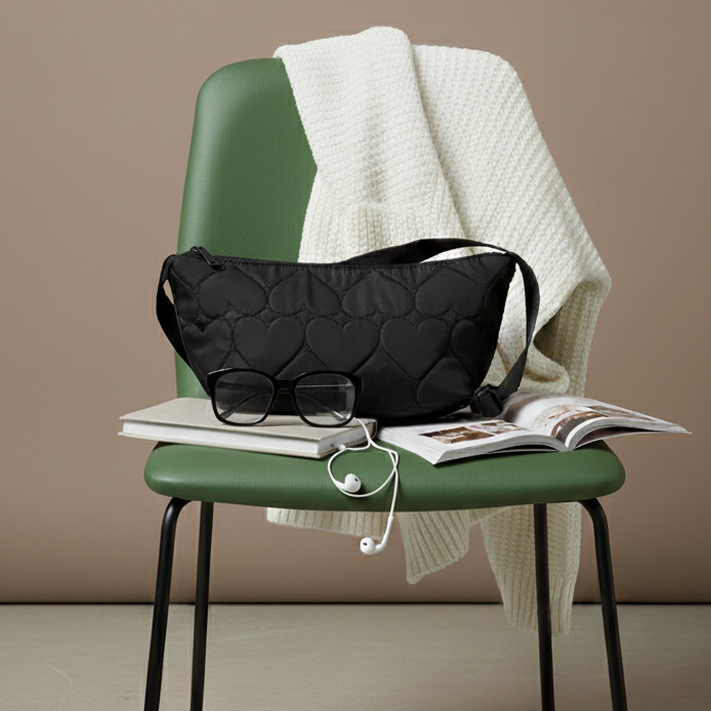 Black Heart Quilted Sling Sling Bag
