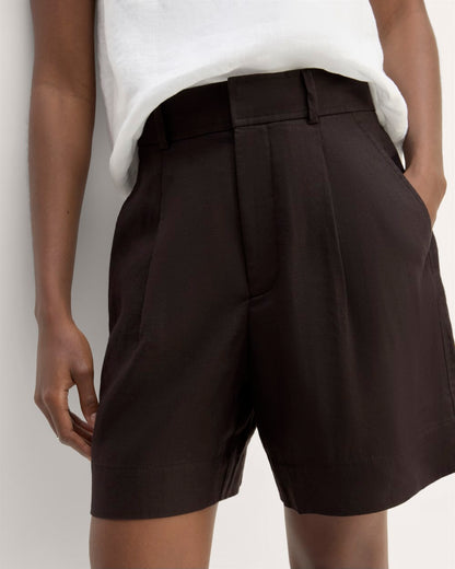 The Linen Way-High® Drape Short | Black