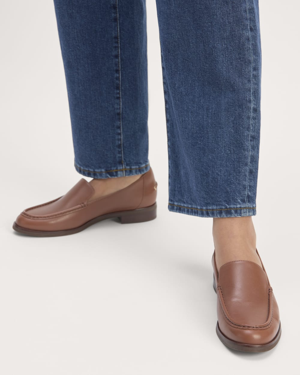 The Modern Loafer | Rum