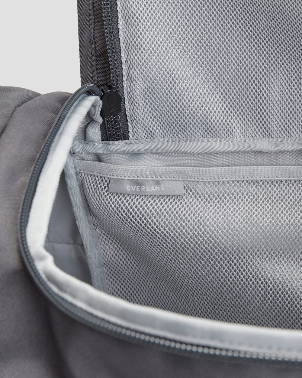 The Transit 4-Way Duffle | Slate Grey