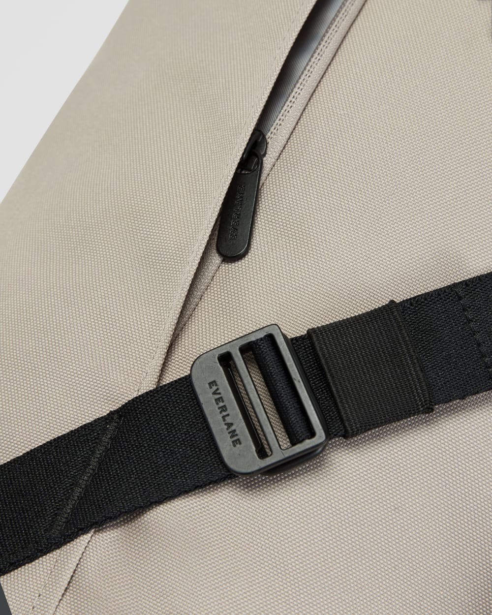 The Transit 4-Way Duffle | Warm Quartz