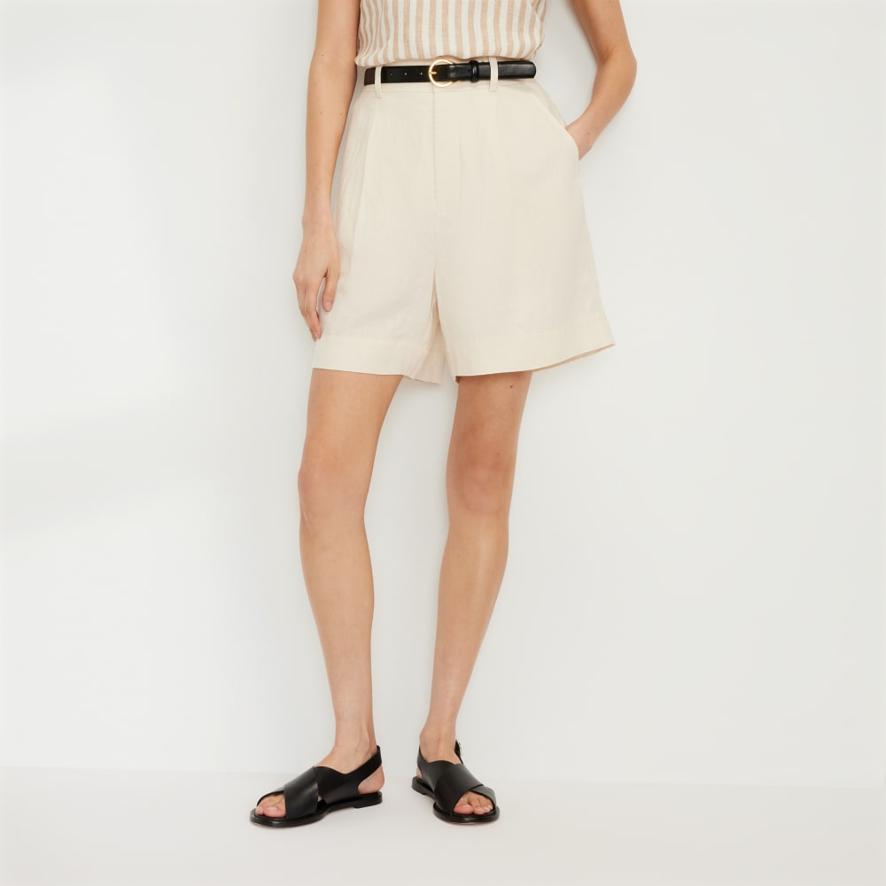 The Linen Way-High® Drape Short | Canvas