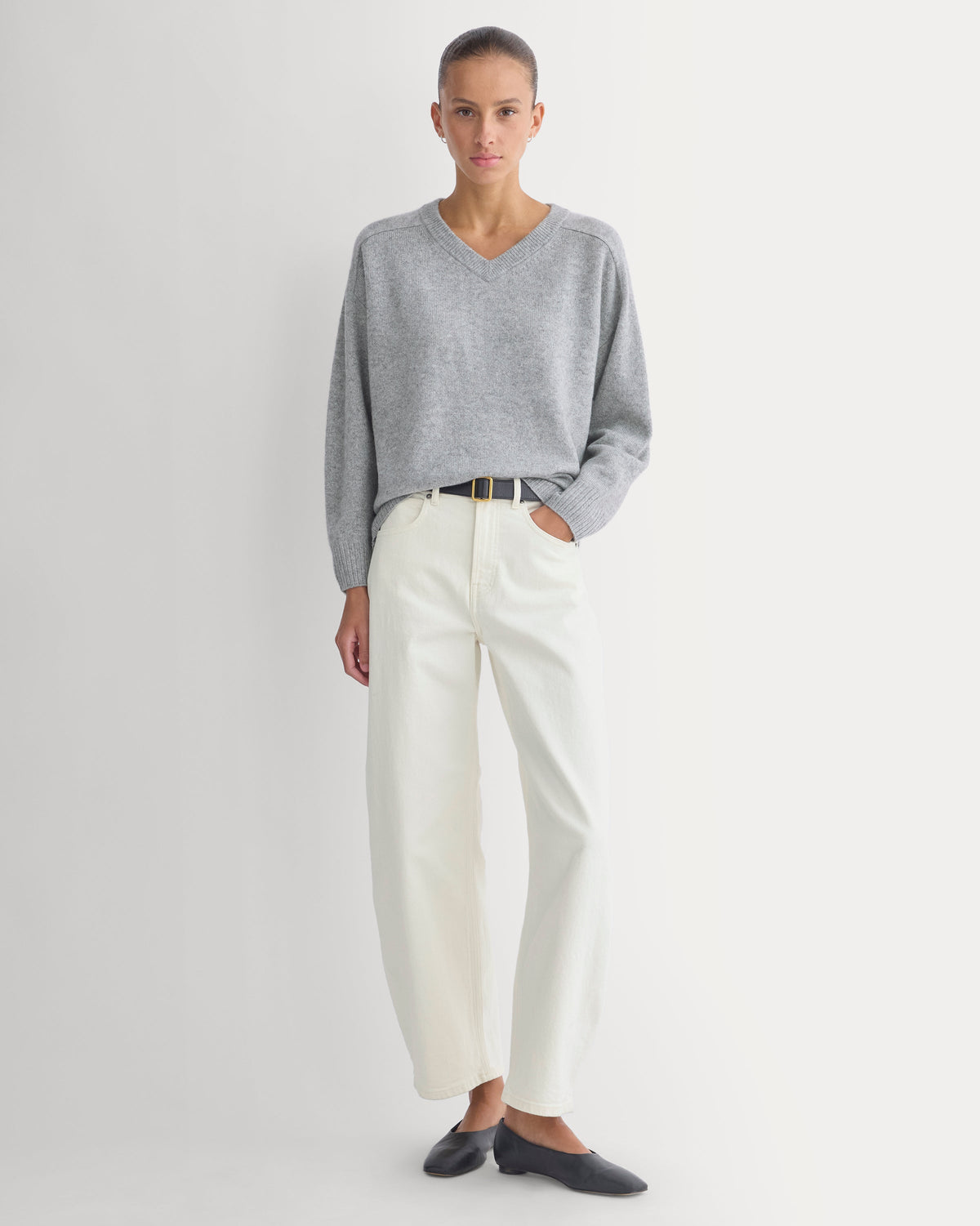Cashmere High V Boyfriend Sweater | Grey