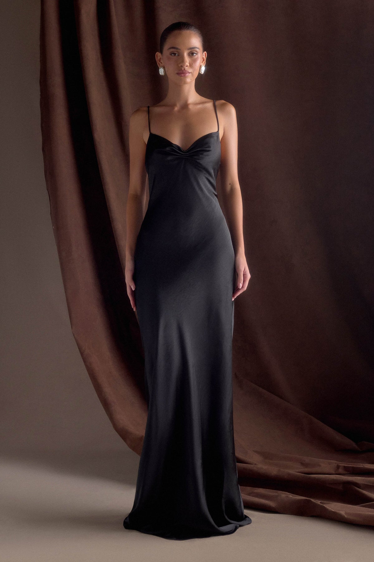 Lilly Sweetheart Satin Maxi Dress - Black