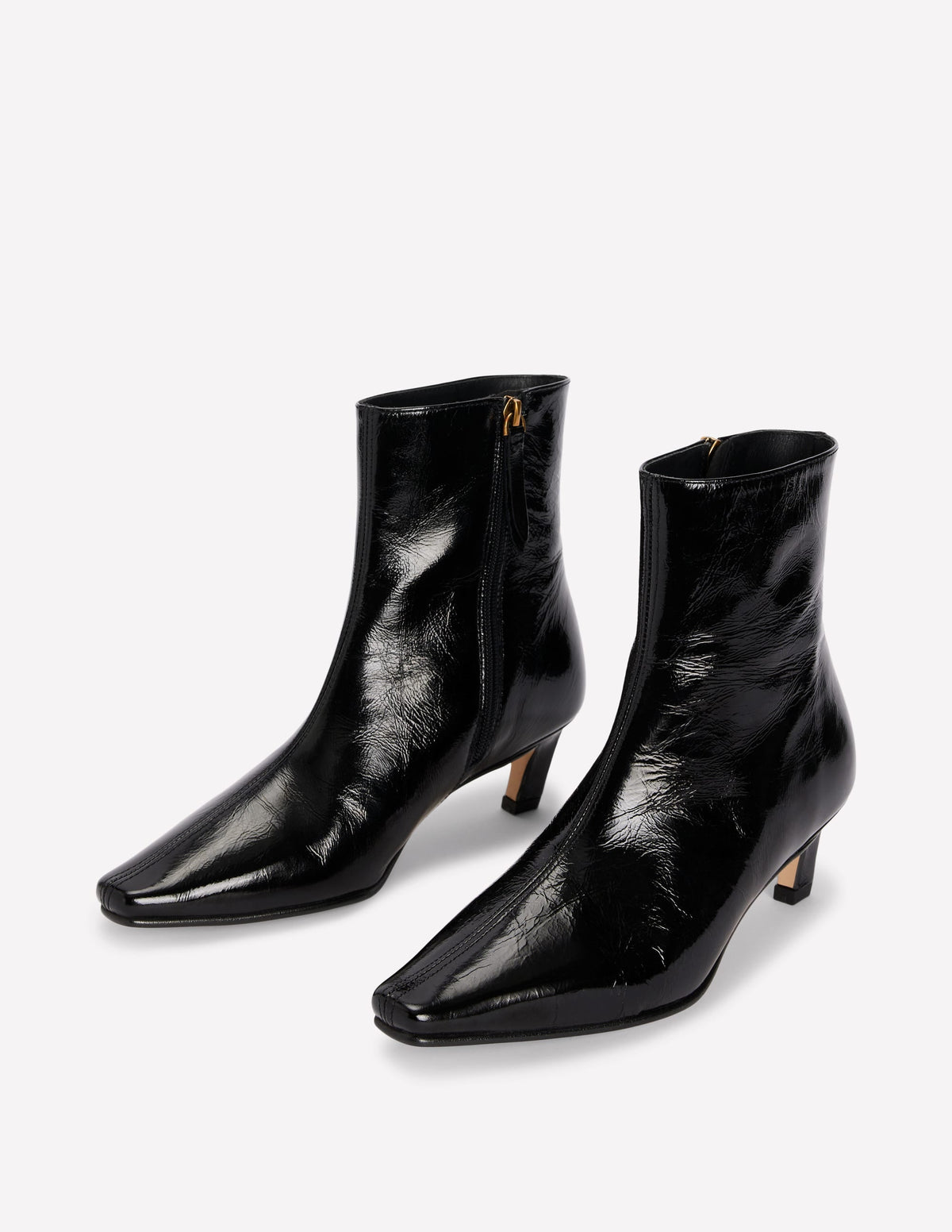 Chisel Toe Ankle Boots-Black