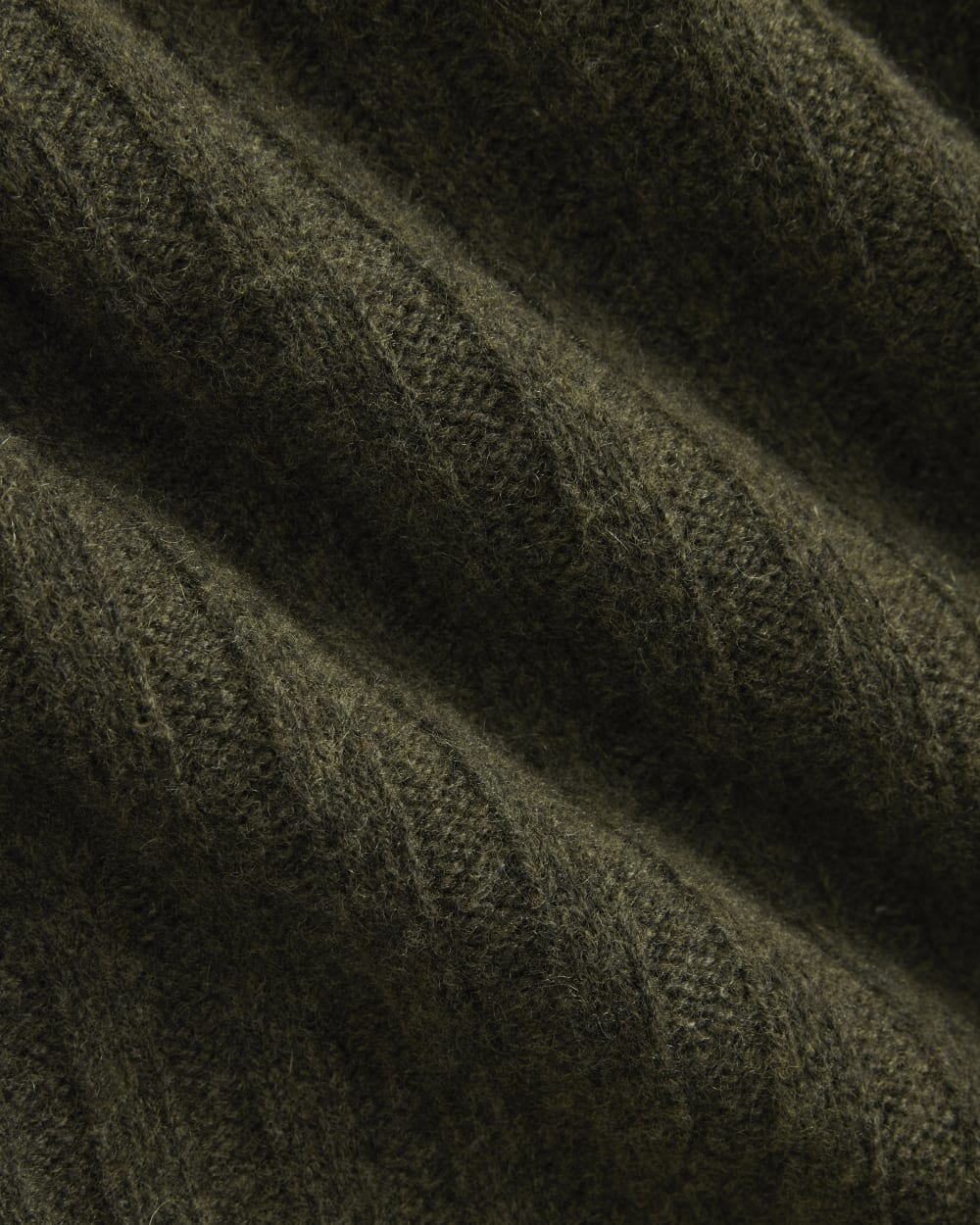 Funnel-Neck Sweater in Wool Cashmere | Heather Beech