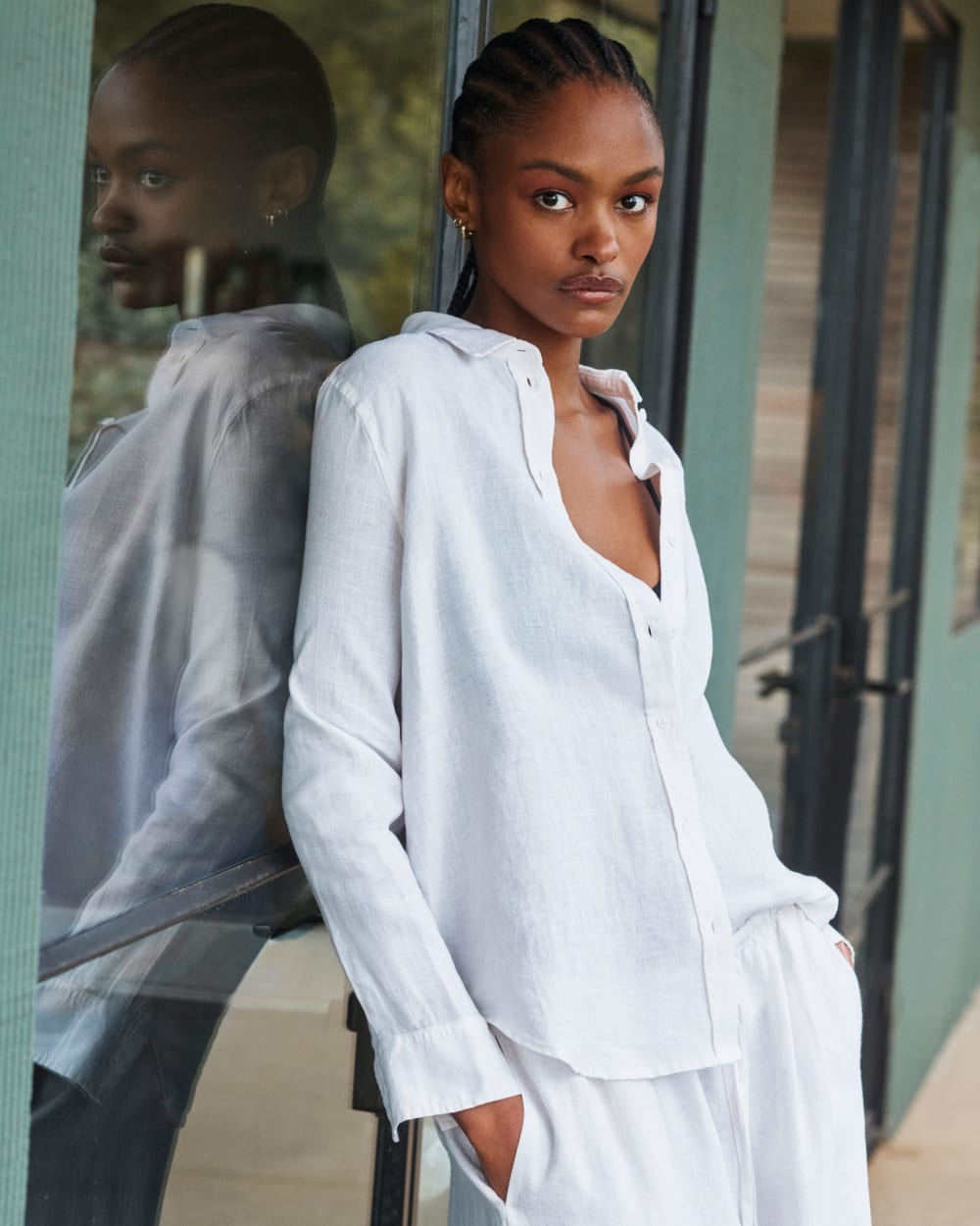 The Must-Have Shirt in Linen | White