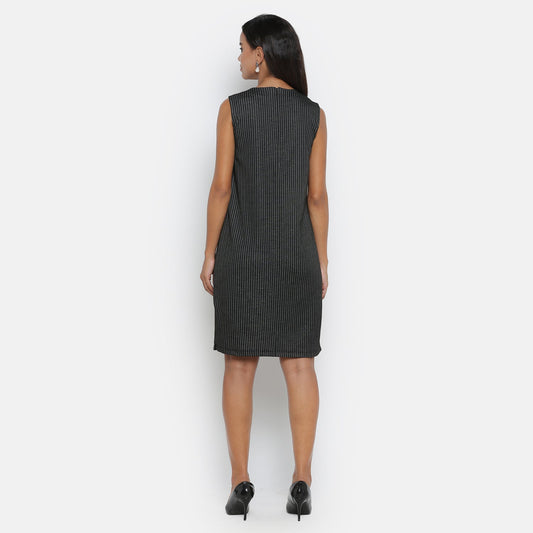 Black Line Sleeveless Dress