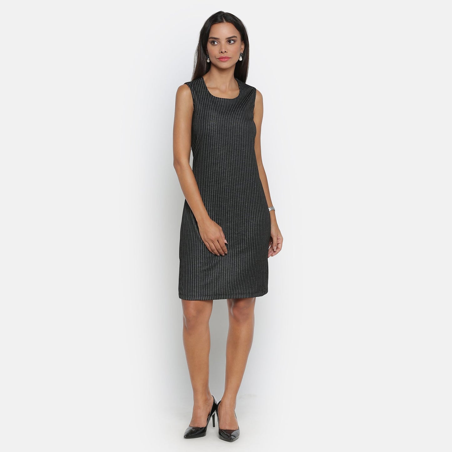Black Line Sleeveless Dress