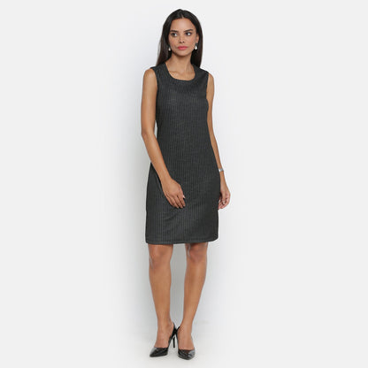 Black Line Sleeveless Dress