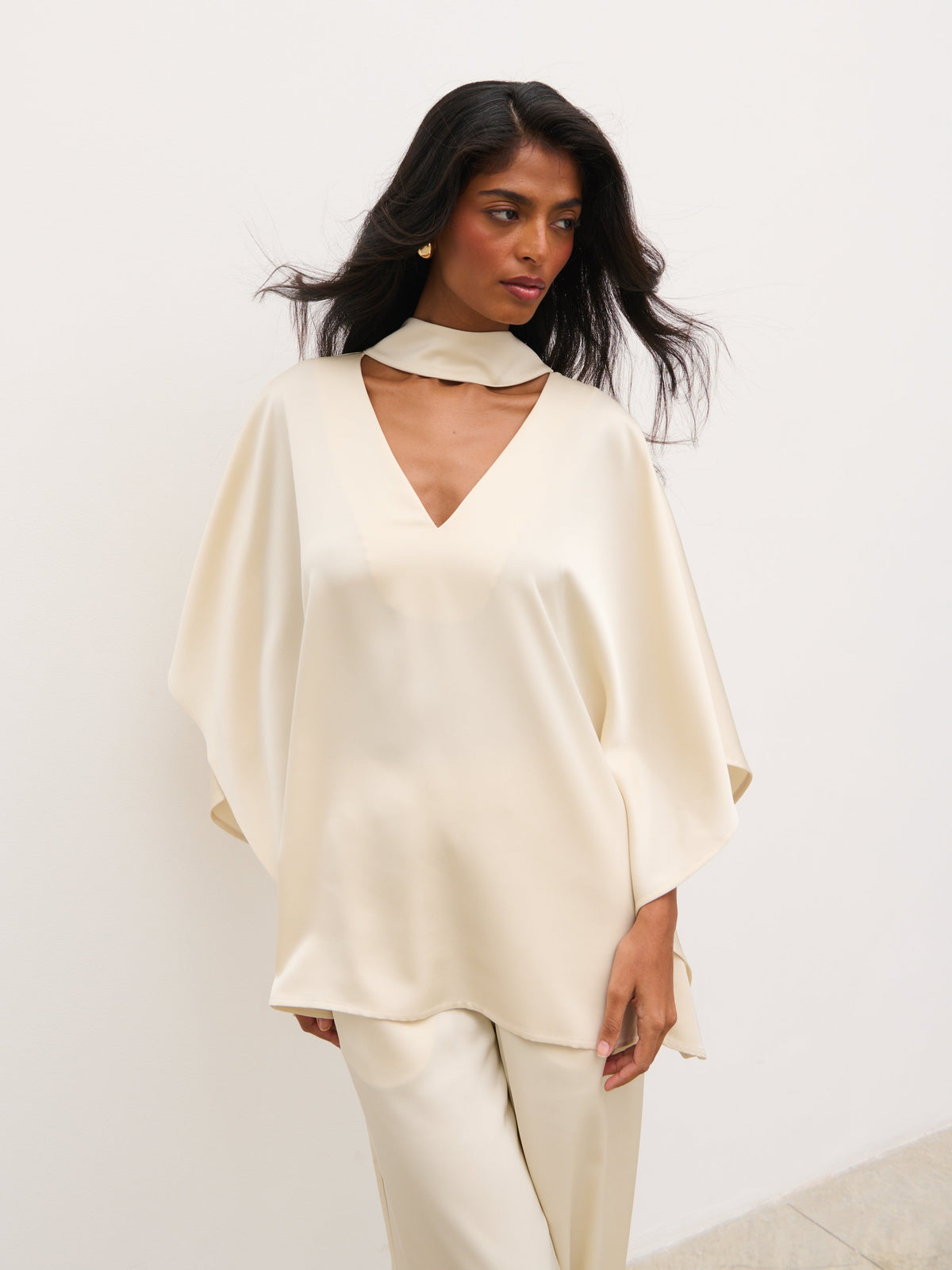 Breya V-Neck Smock Top - Oyster