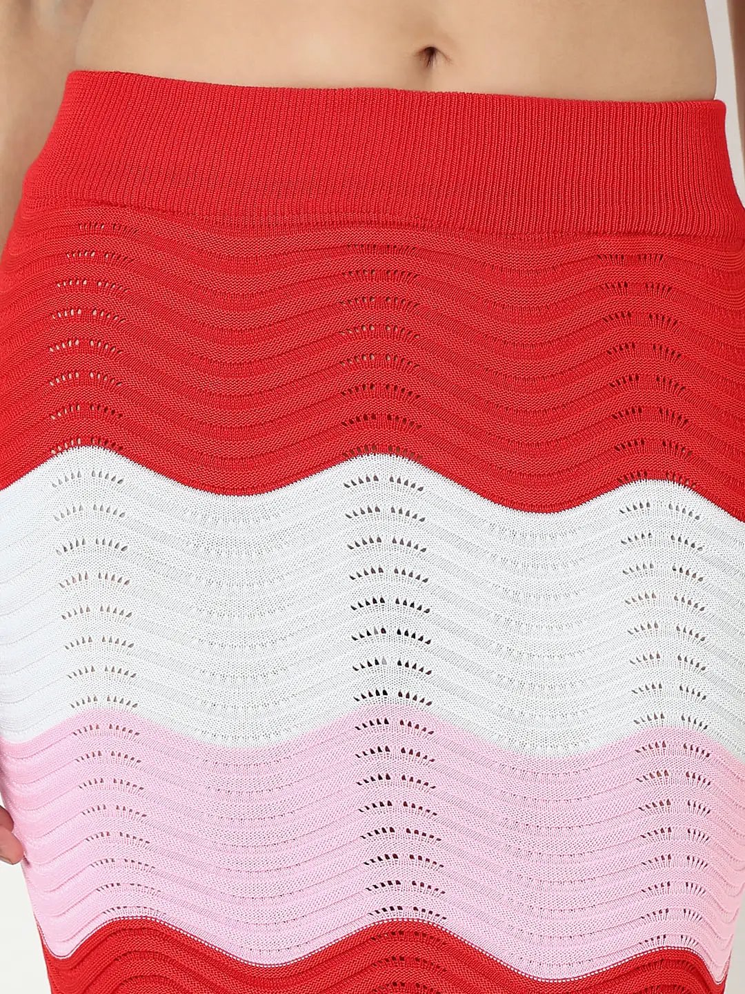 Women's Pink Wavy Knit Pattern Top & Skirt Co Ord Set