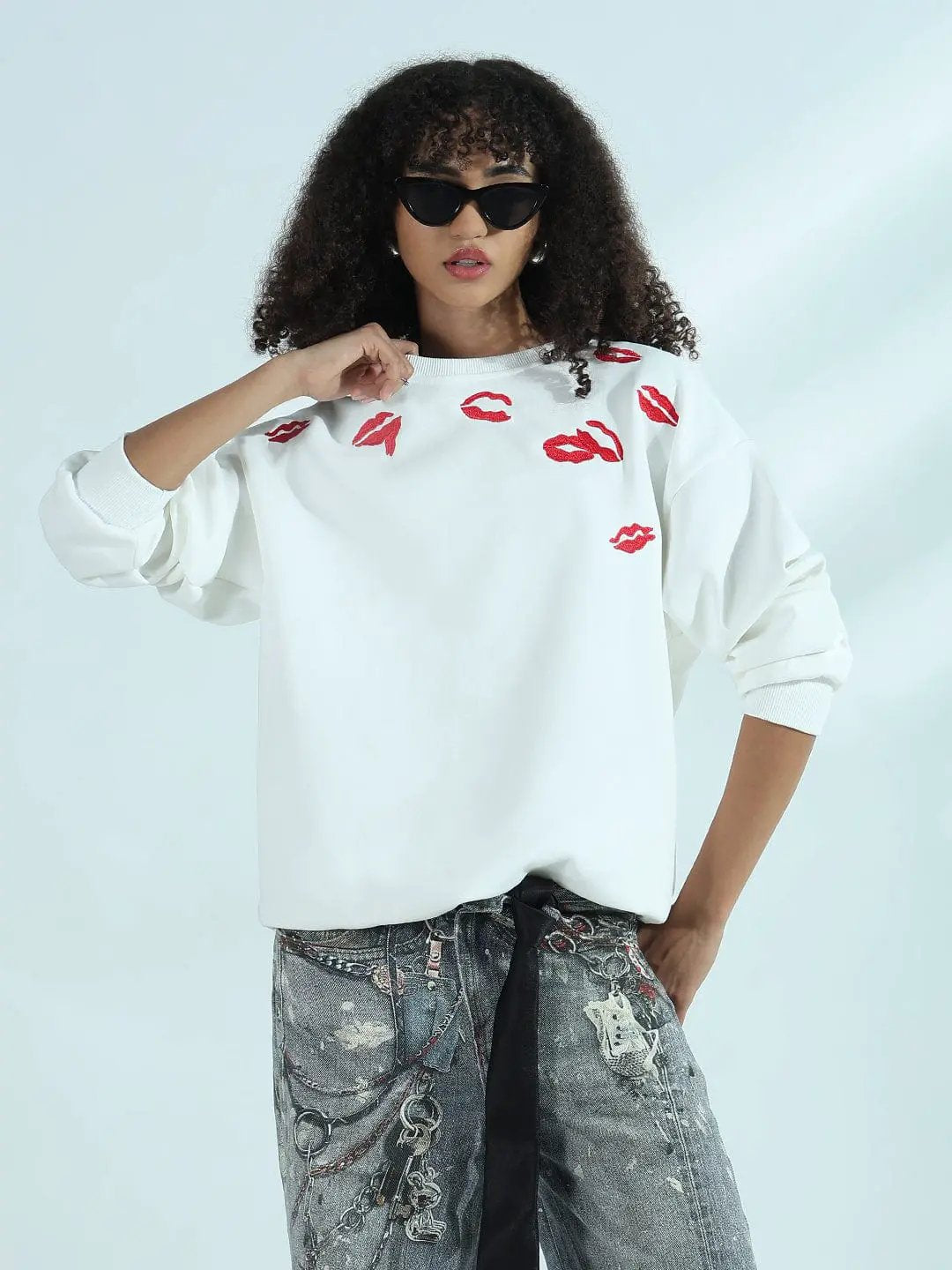 Women's White Oversized Round Neck Sweatshirt with Kiss Marks