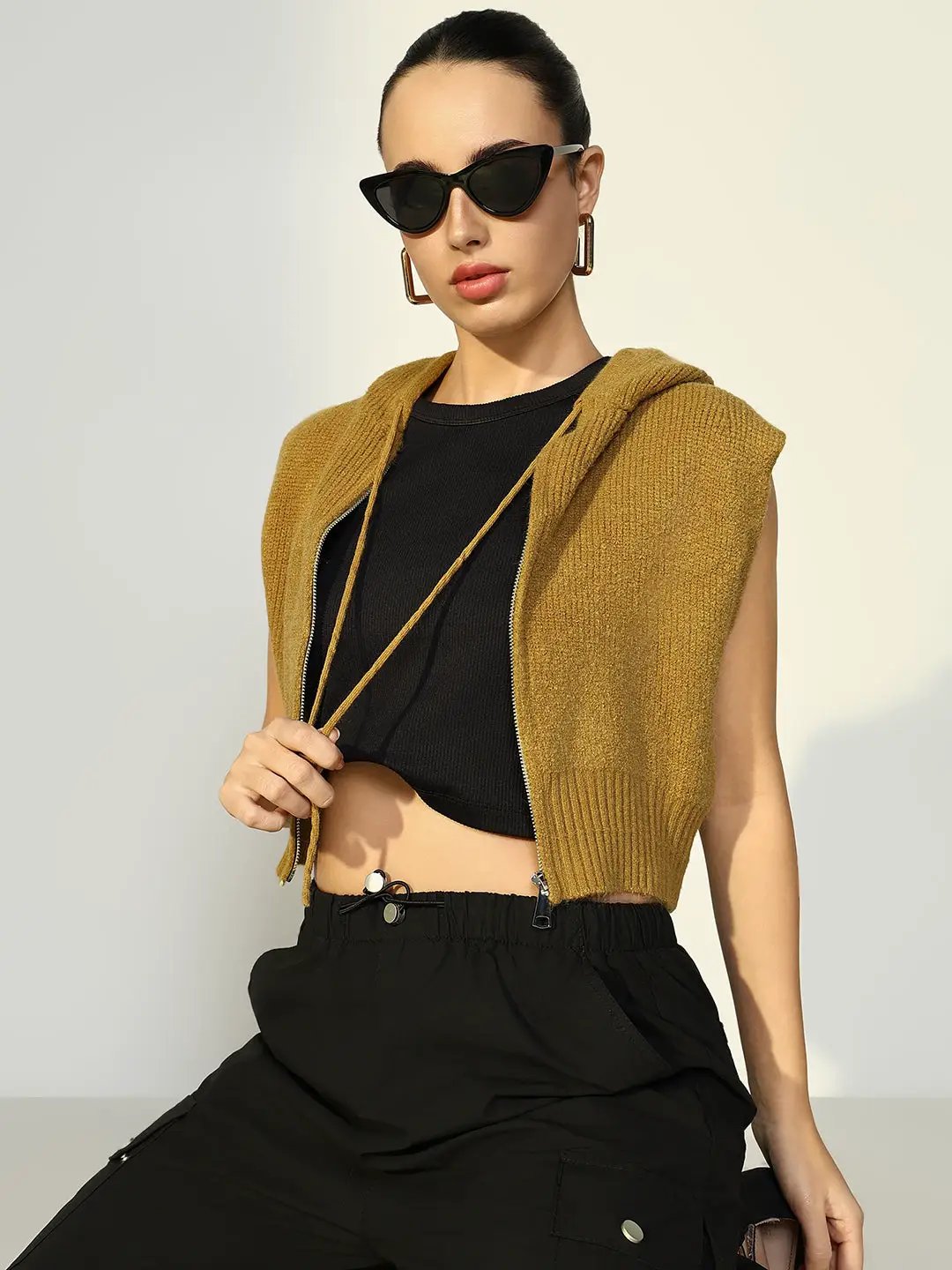 Women's Ribbed Green Hooded Short Top with Zip