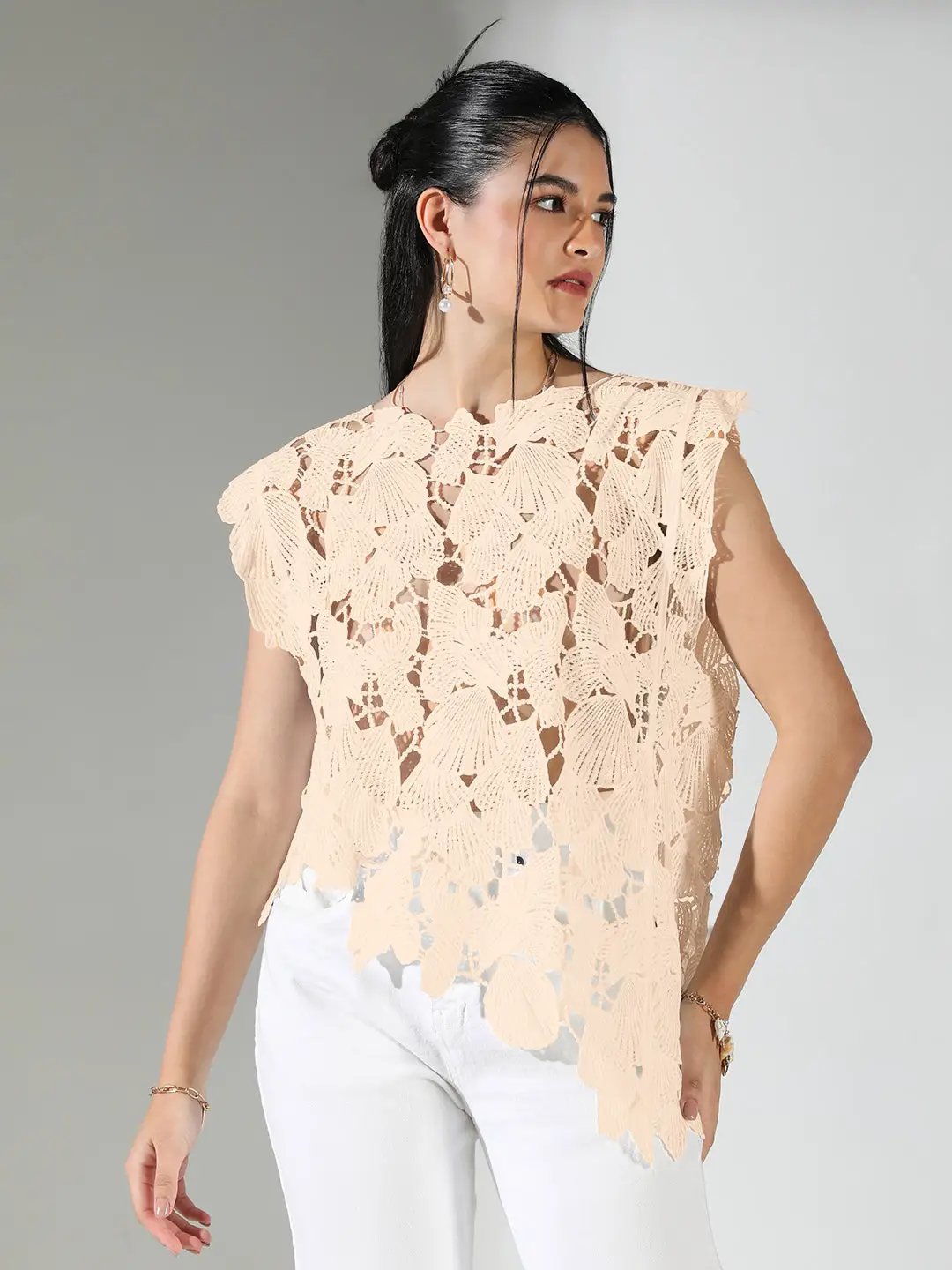 Women's Floral Cream Round Neck Crochet Top