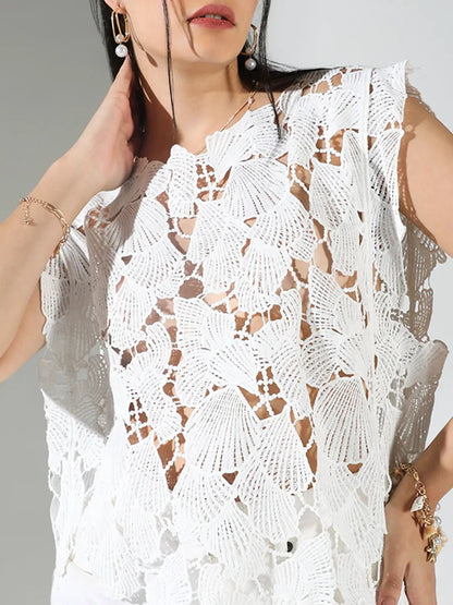 Women's Crochet White Asymmetric Hem Top