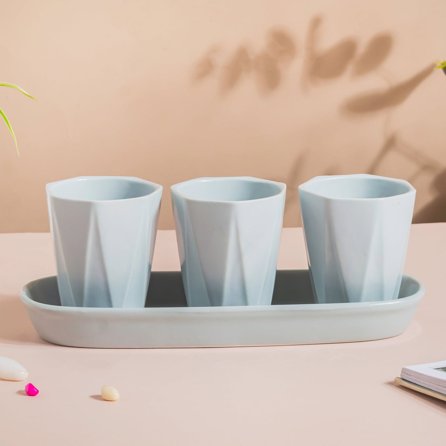 Ternion Textured Planter Set Of 3 With Plate Blue Grey