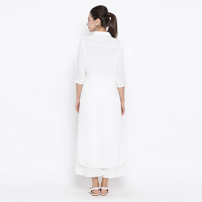 White Kurta With Contrast Thread With Side Pocket