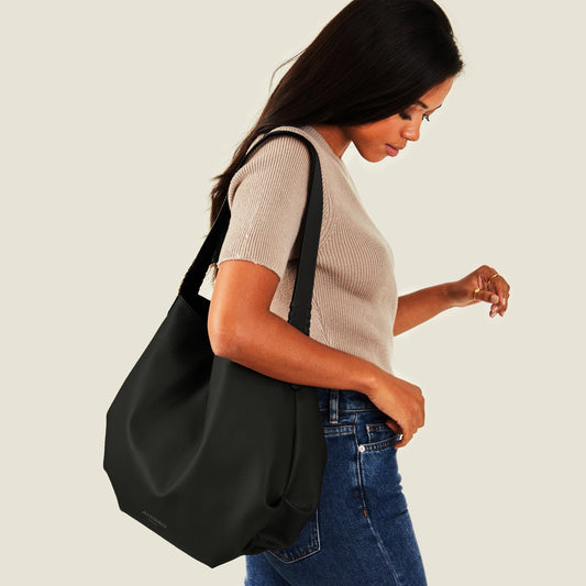 Women's Black Shoulder Bag