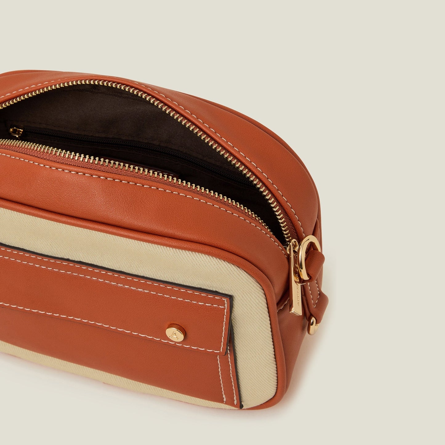 Color Block Asha Sling Bag