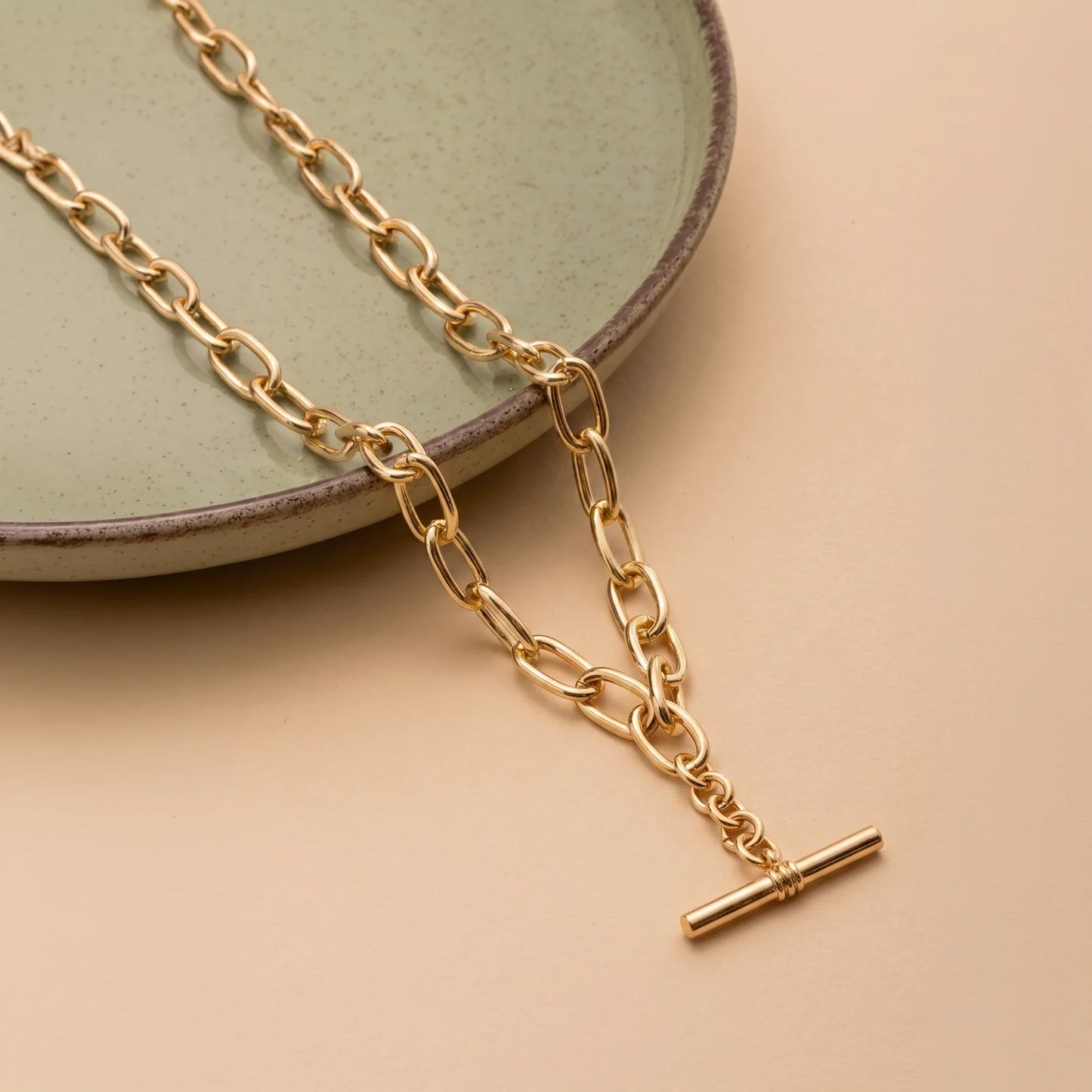 T-Bar Link Chain Necklace Gold