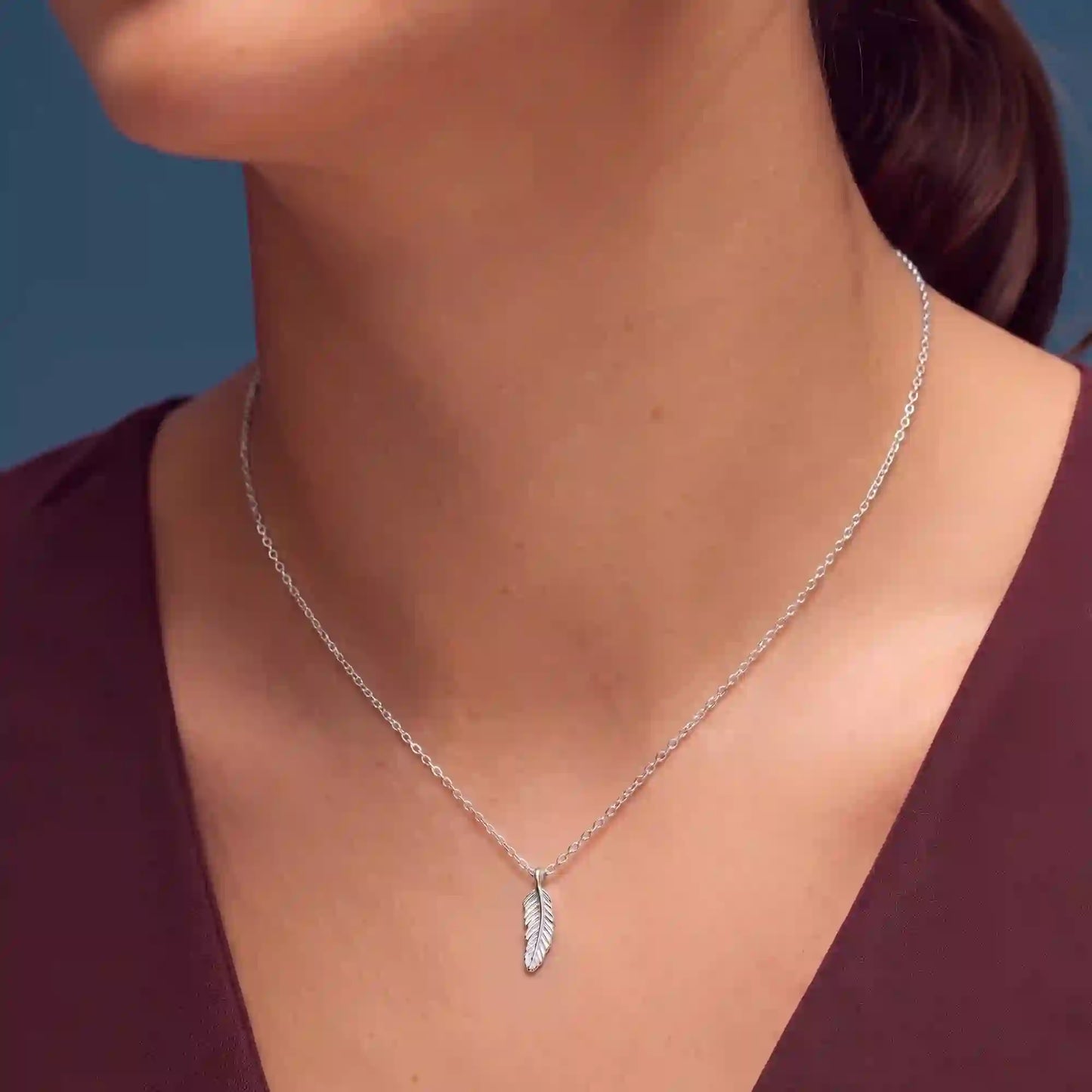 925 Sterling Silver Feather Pendant Necklace