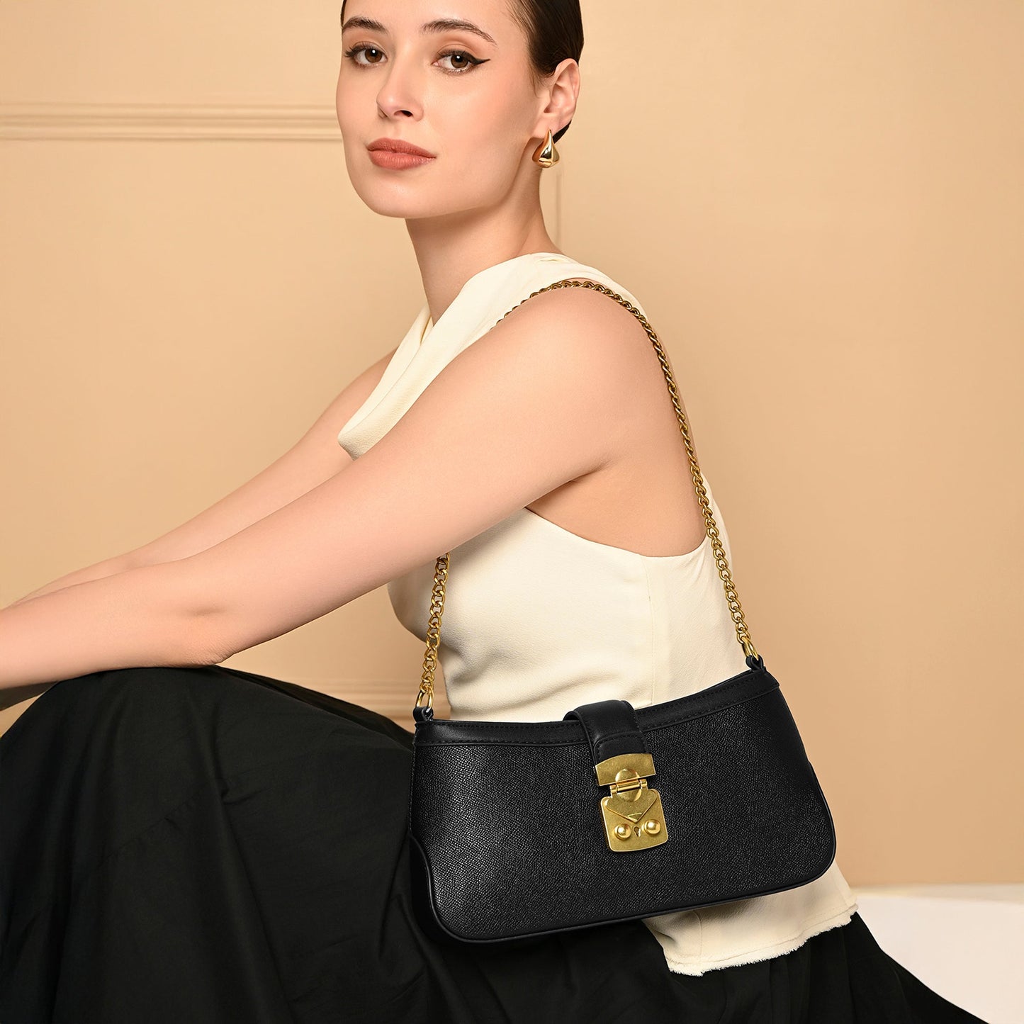Black Harmony Chain Shoulder Bag with Gold Lock