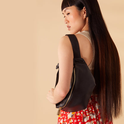 Women's Large Zip Bumbag