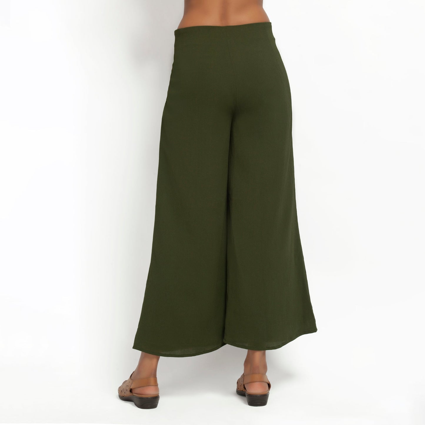 Green Crepe Plazzo With Lining