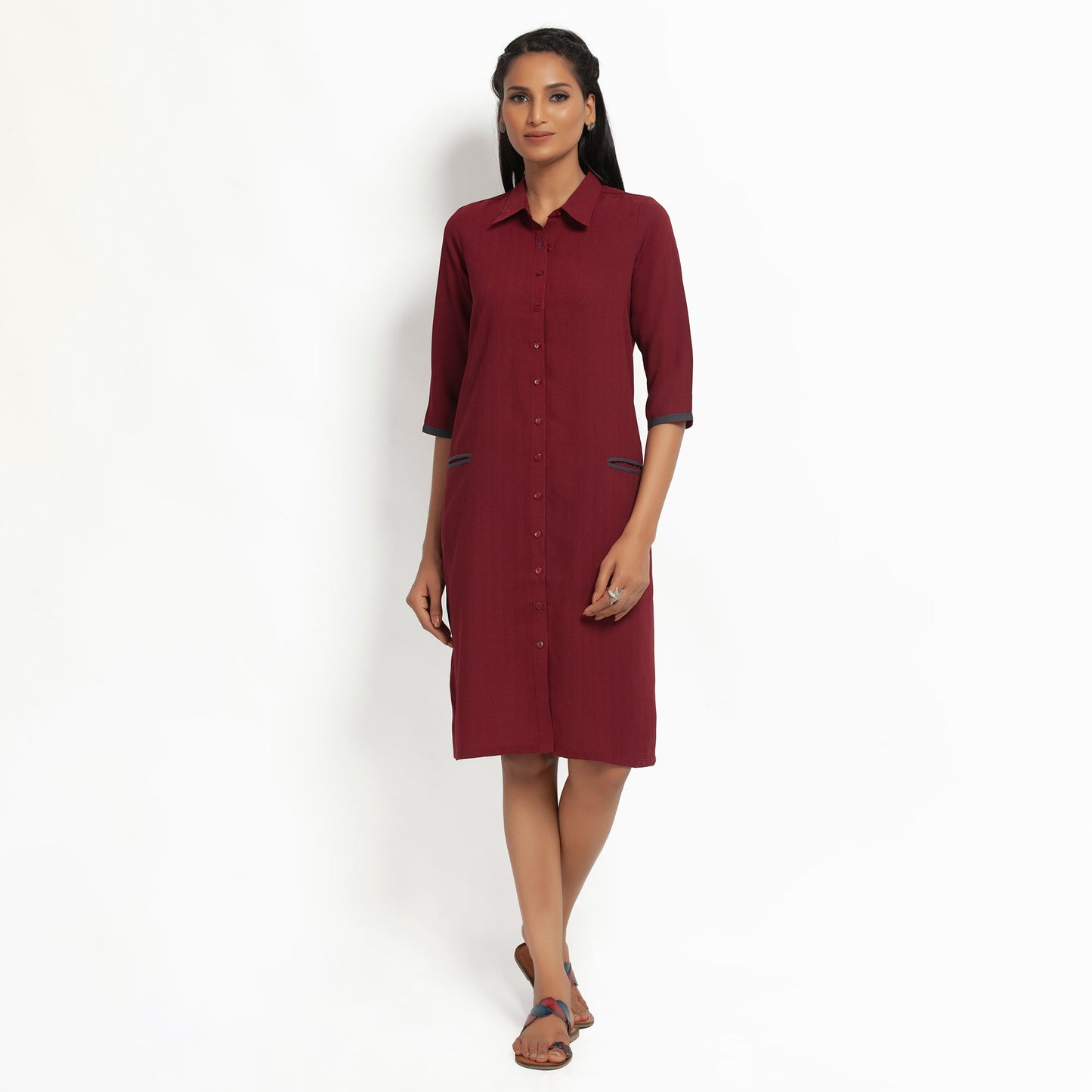 Maroon Straight Tunic Jacket With Contrast Pocket