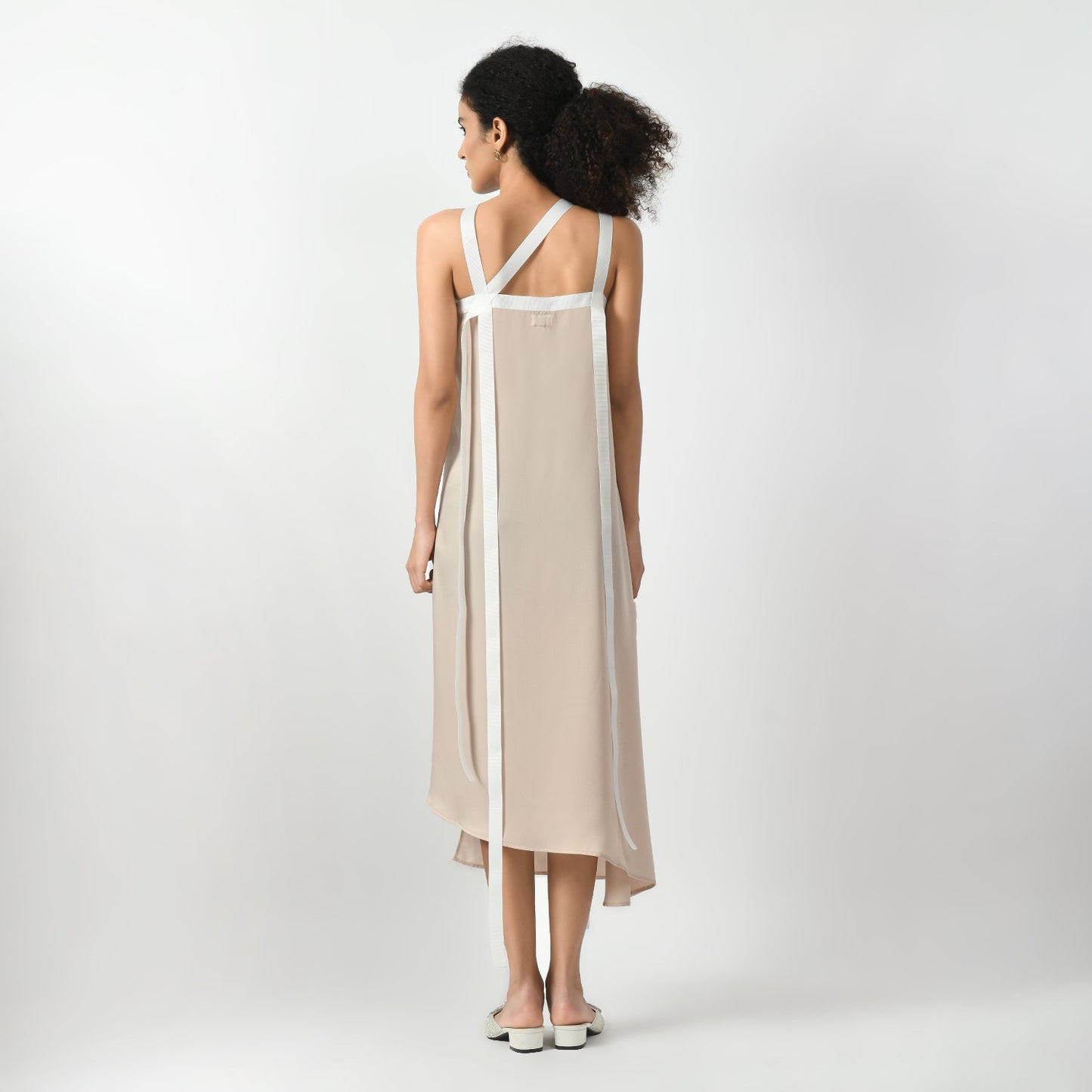 Off white Asymmetrical Dress With Ribbed Ribbon