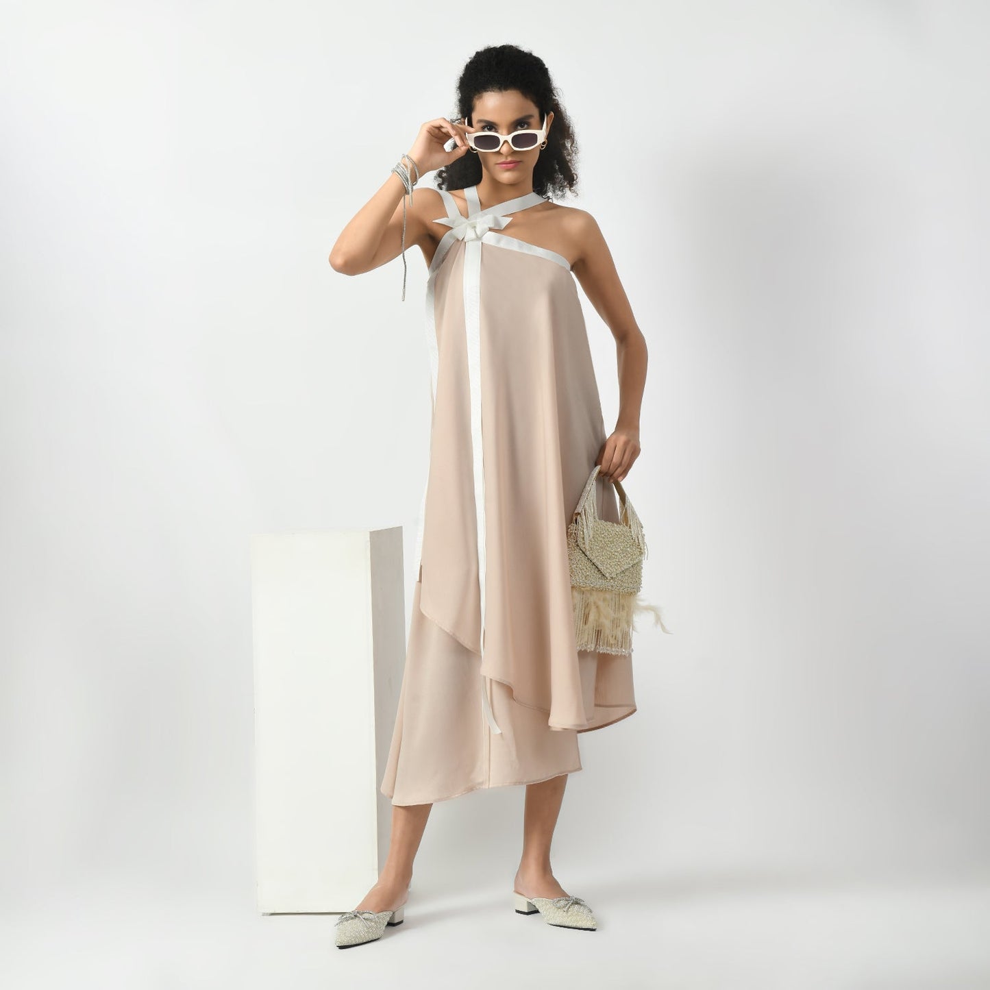 Off white Asymmetrical Dress With Ribbed Ribbon
