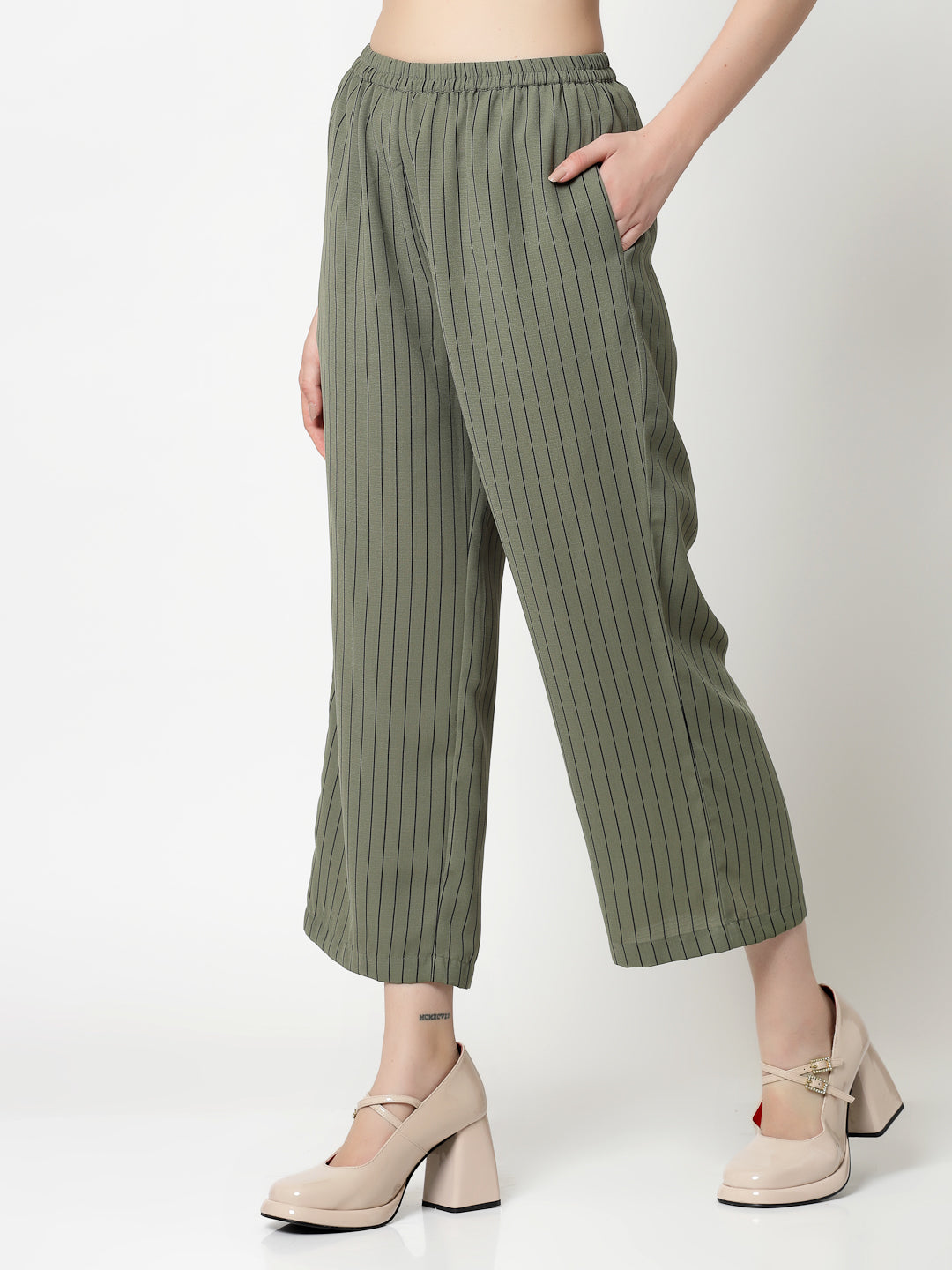 Olive Plazzo With Lines