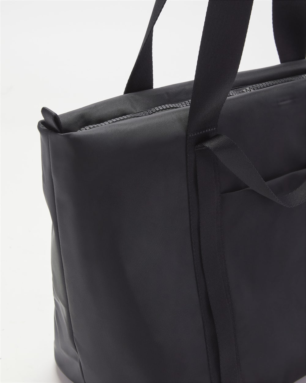 The Recycled Nylon Tote | Black