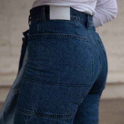 The Way-High® Gardener Cropped Jean | Vibrant Blue