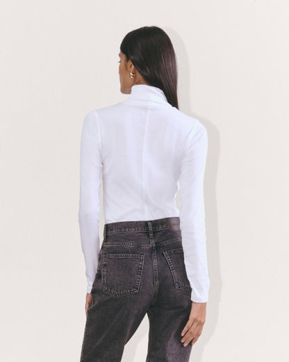 The Luxe Rib Turtleneck | White