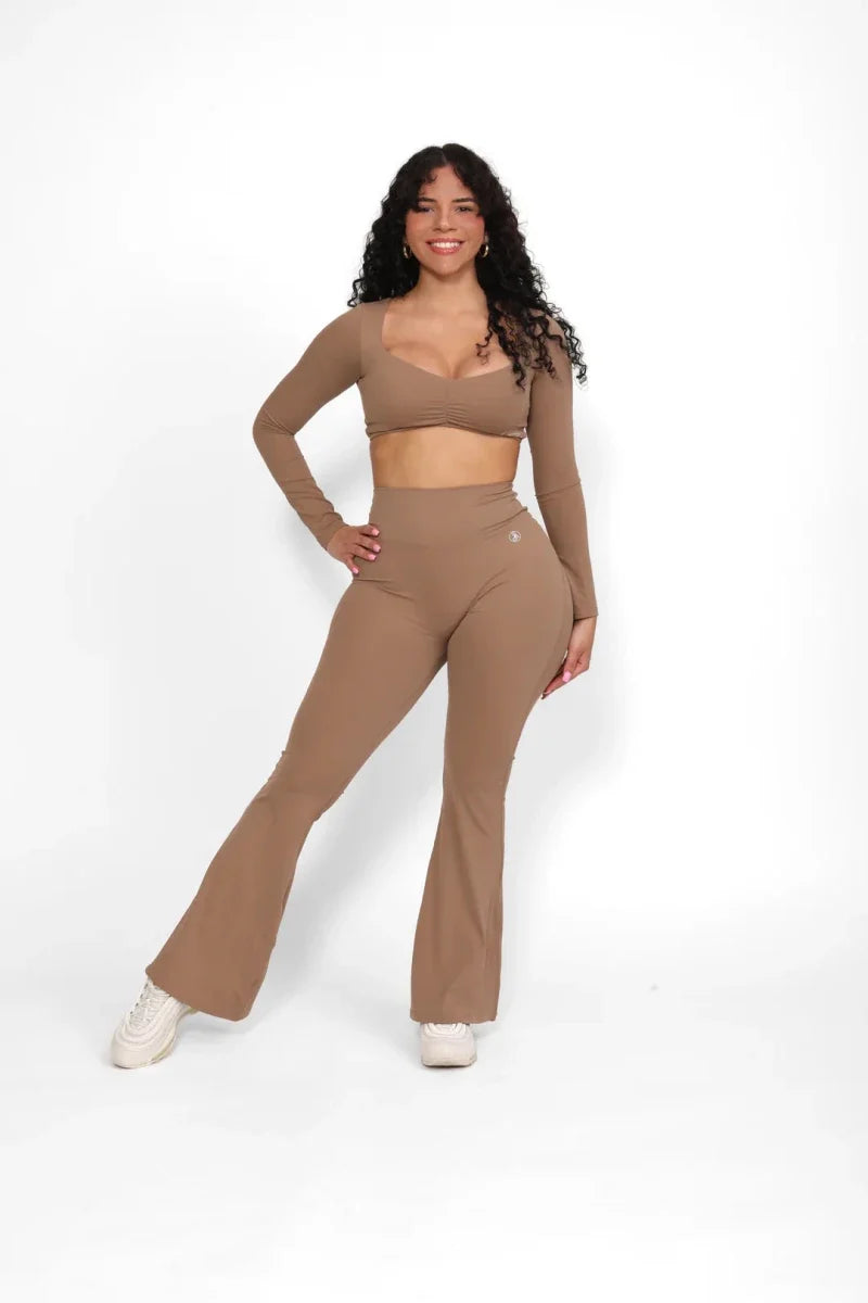 Elevate Flare Leggings