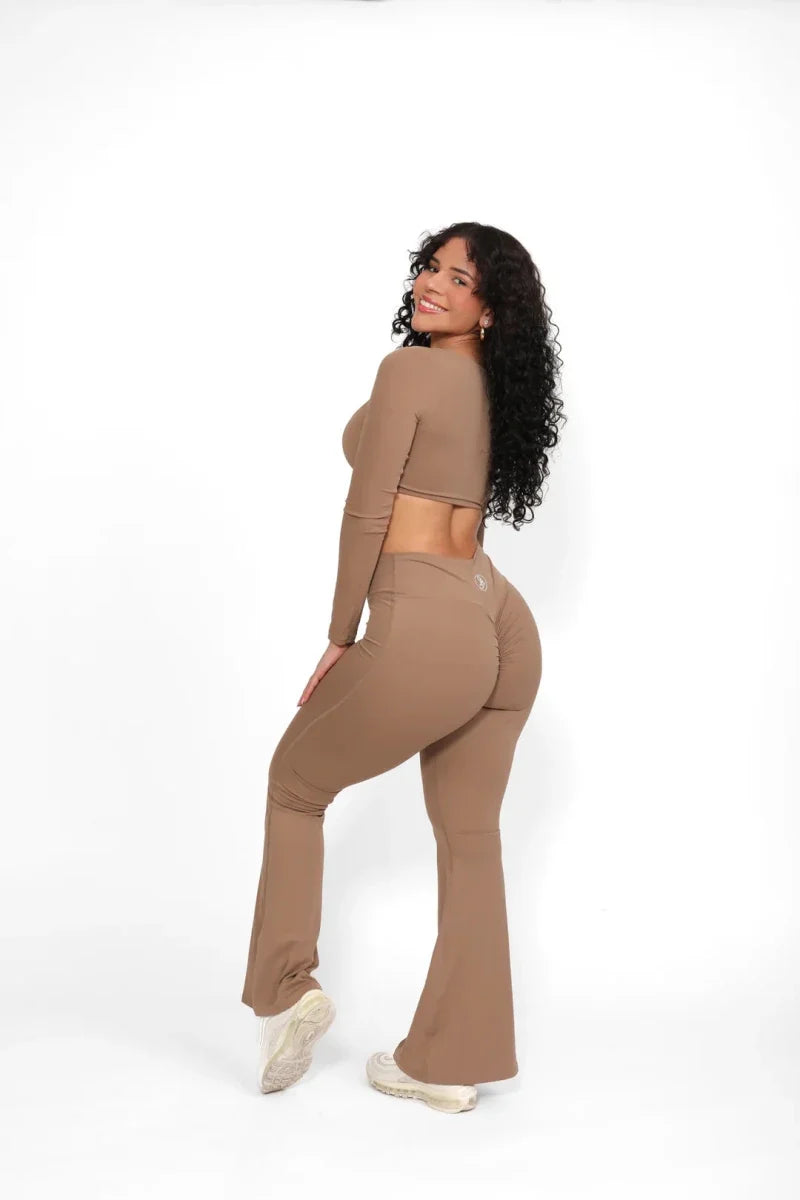 Elevate Flare Leggings