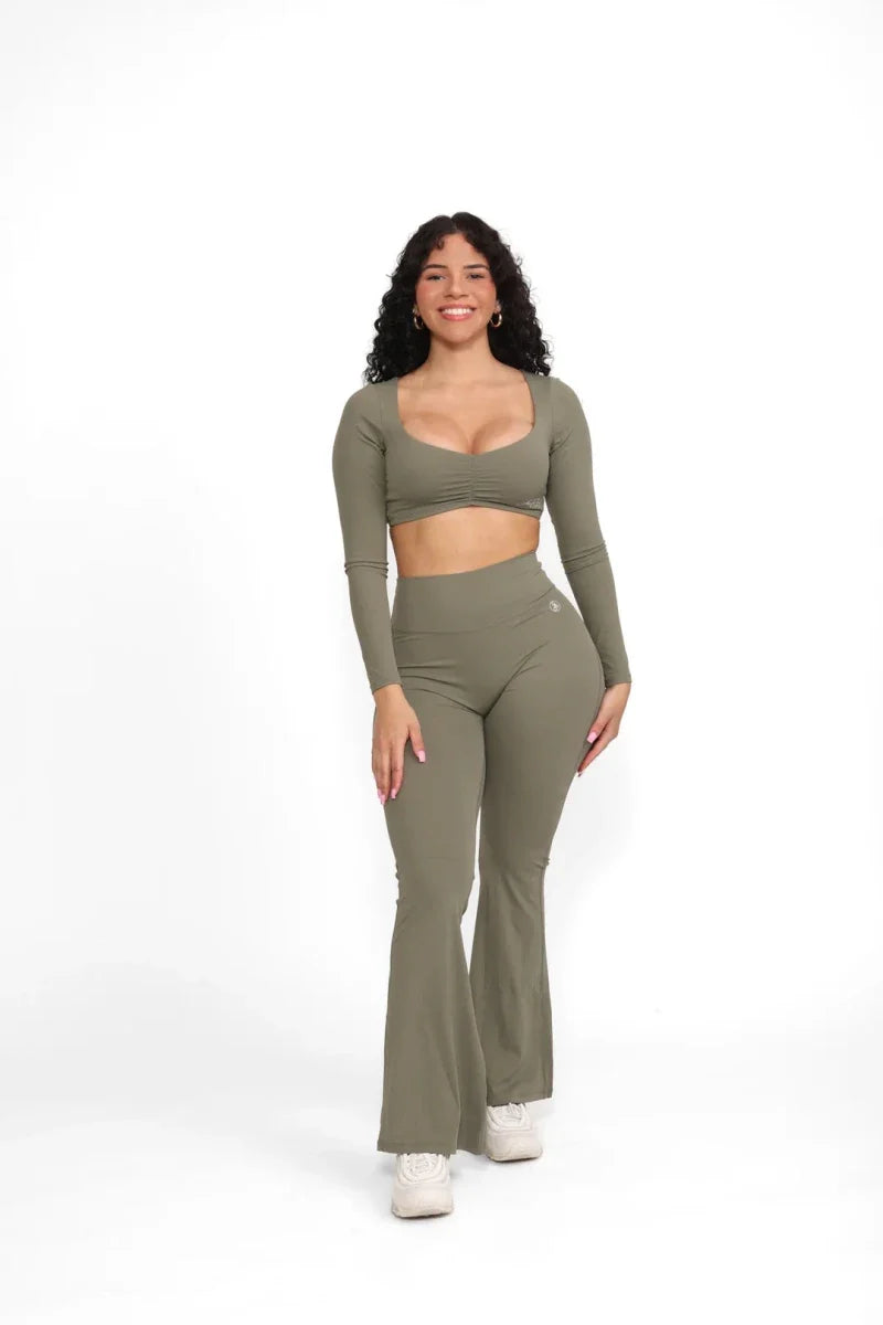 Elevate Flare Leggings