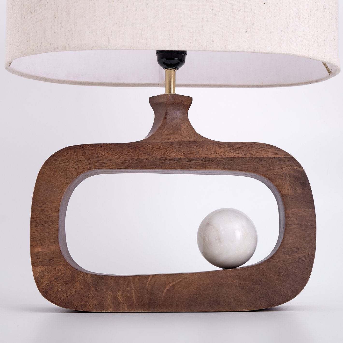 Kairo Grain Wooden Table Lamp