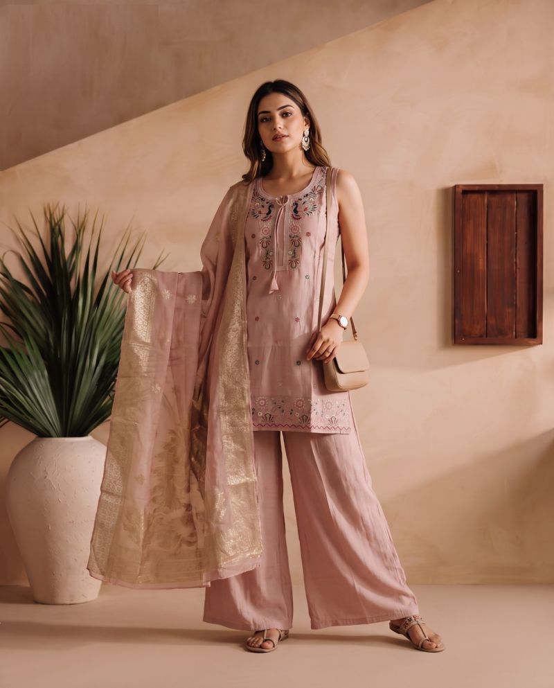 Roman Embroidered Designer Kurti Set