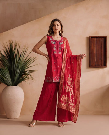 Roman Embroidered Designer Kurti Set