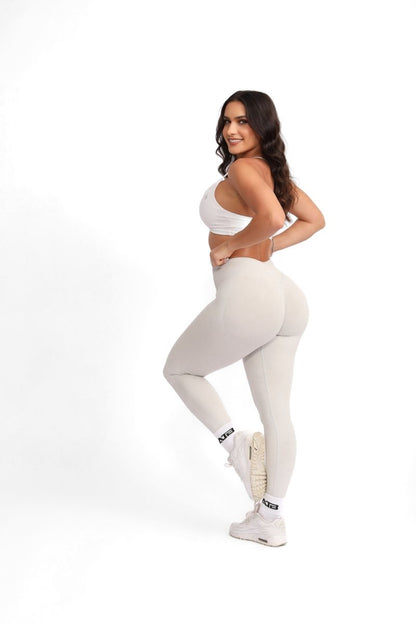 Peachy Scrunch Leggings