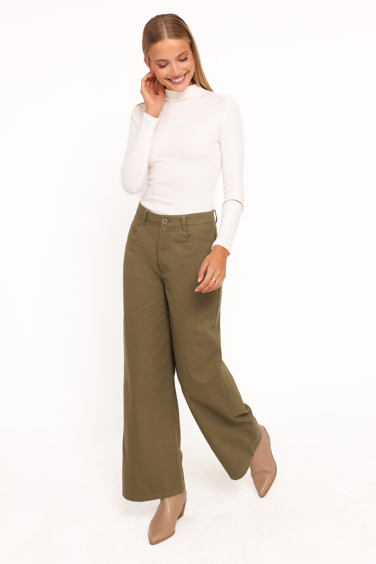 Brynn Straight Leg Pants - Khaki