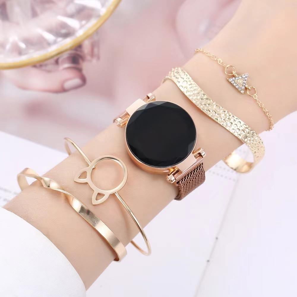 Fashionable Watches for Women Digital Display Electronic Watch LED Bracelet Jewelry Set Gifts for Women