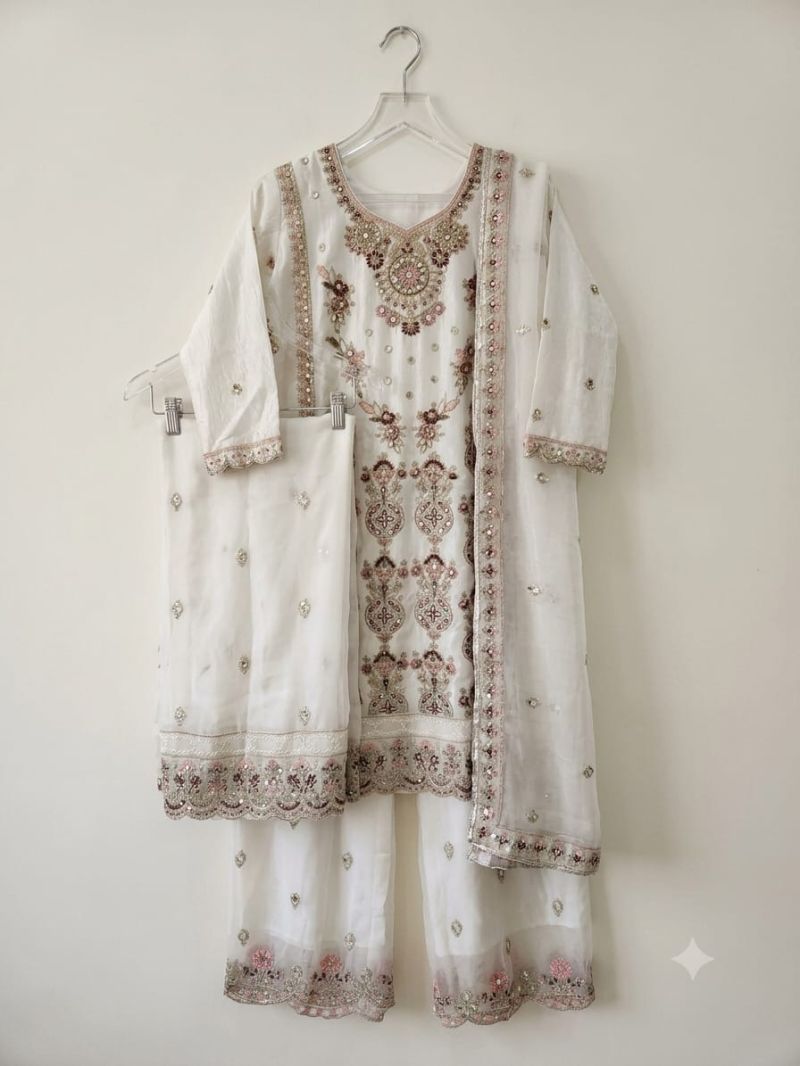 Pure Fandy Silk Embroidered Salwar Kameez